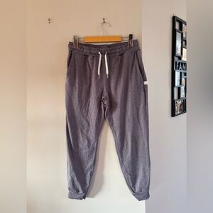 Vuori Women’s Joggers size small